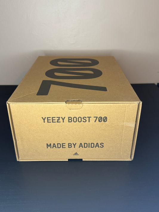 Yeezy Boost 700 - Wash Orange