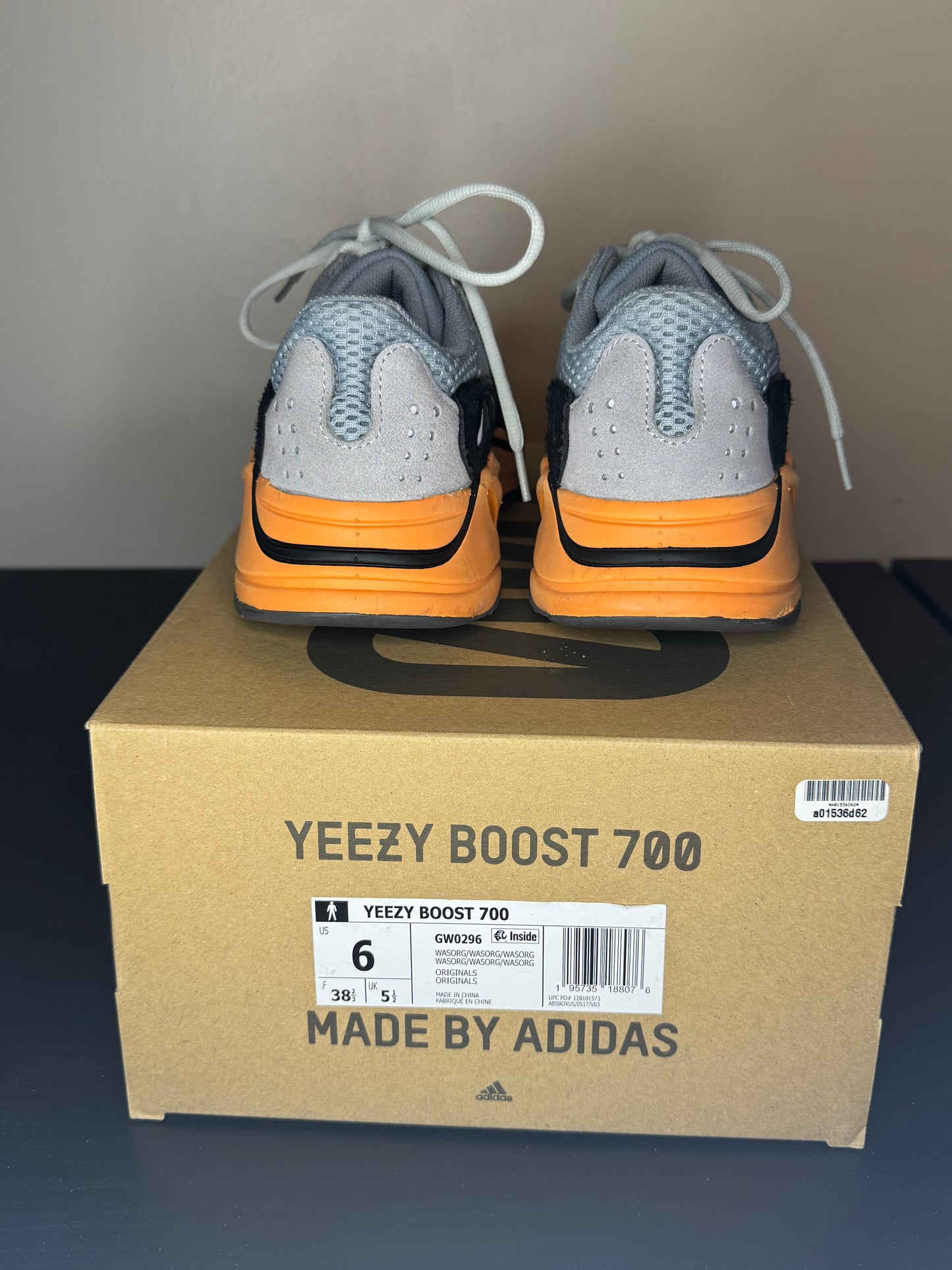 Yeezy Boost 700 - Wash Orange