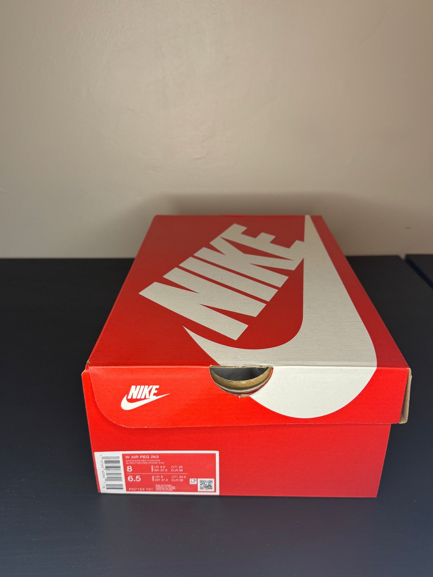 Nike W Air Peg 2K5 White Gym Red Phantom Shoes