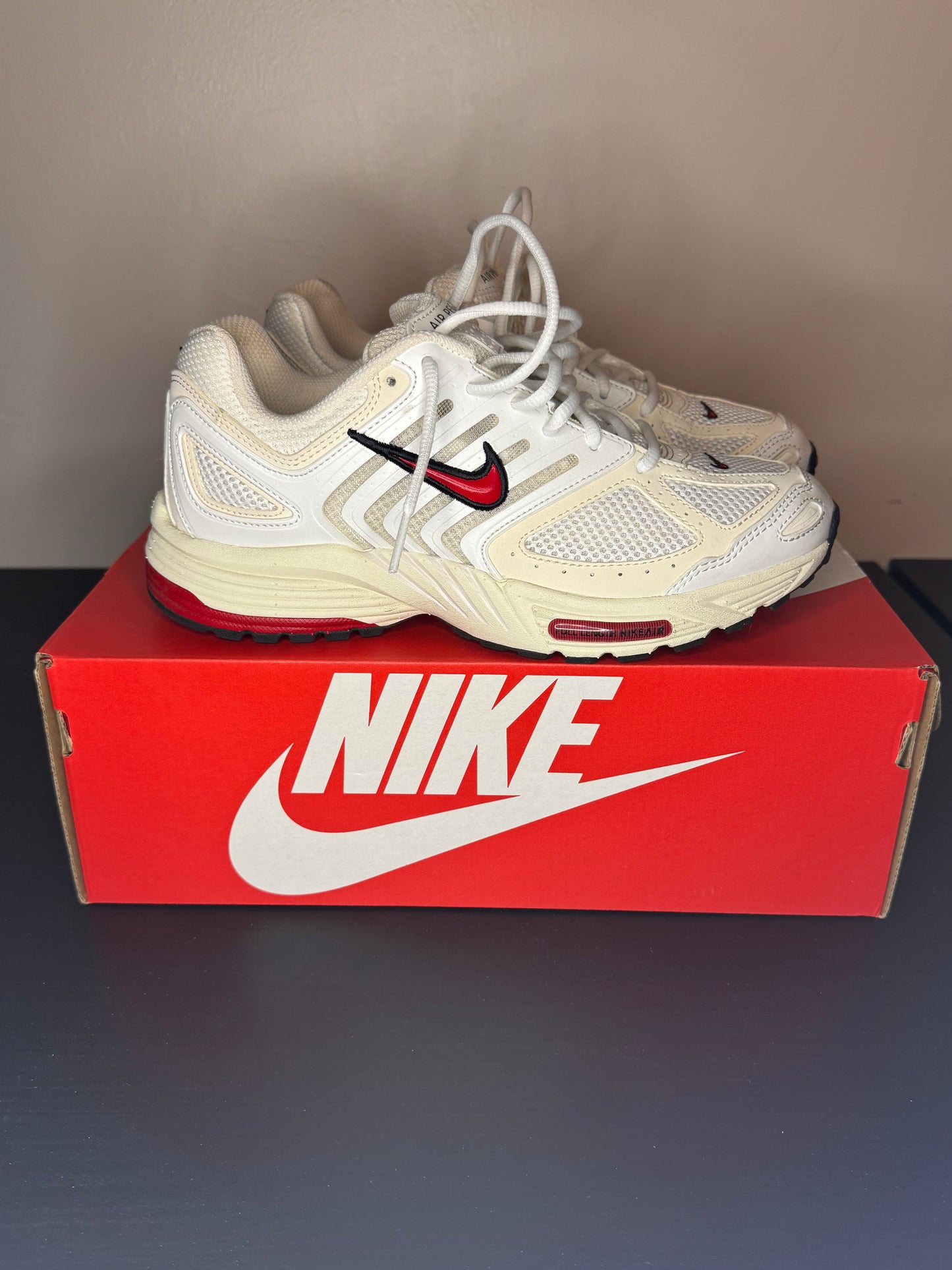 Nike W Air Peg 2K5 White Gym Red Phantom Shoes