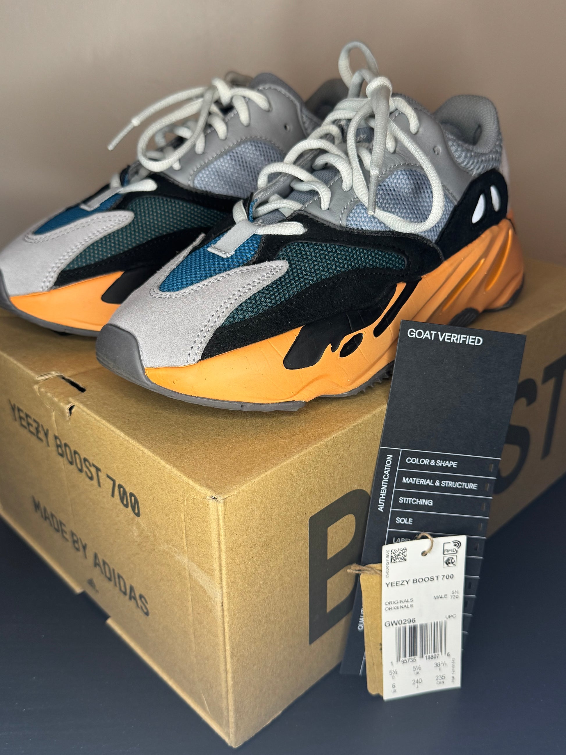 Yeezy Boost 700 - Wash Orange irl.thebrand Yeezy Boost 700 - Wash Orange irl.thebrand